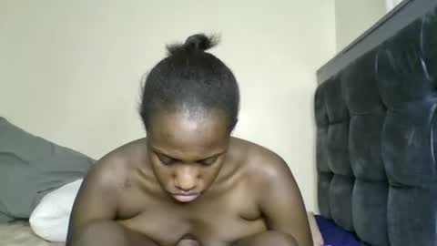 Snapshot of dirtybugg chatting on June 2026 06:36:01 PM dirtybugg online show from June 2026 06:36:01 PM