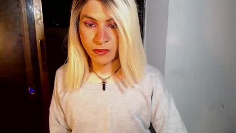 dirtydanezka online show from November 2025 03:01:01 AM