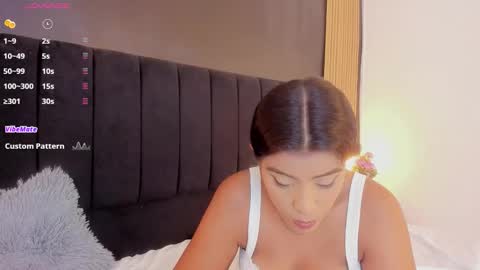 Soffie - Valentina - Yuya  Astro online show from March 2026 10:48:01 PM