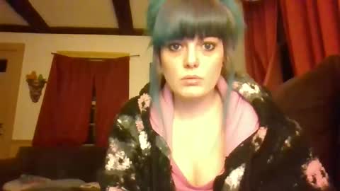 Crystal online show from November 2025 03:29:01 AM