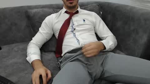 dirtyybooyy77 online show from October 2025 12:03:01 AM