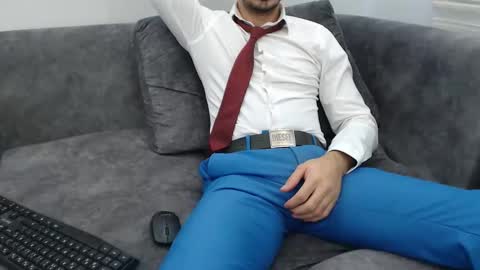 dirtyybooyy77 online show from November 2025 11:03:02 AM