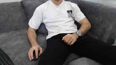 dirtyybooyy77 online show from January 2026 12:32:01 PM