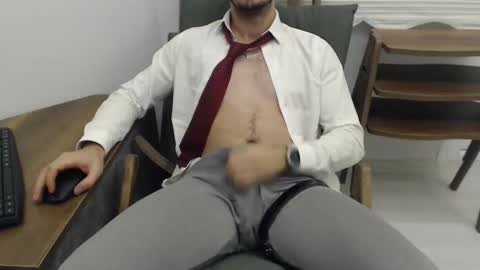 dirtyybooyy77 online show from February 2026 11:41:01 PM