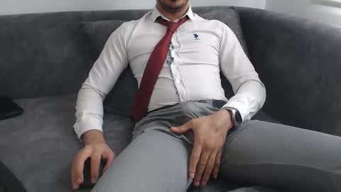 dirtyybooyy77 online show from April 2026 10:15:01 AM