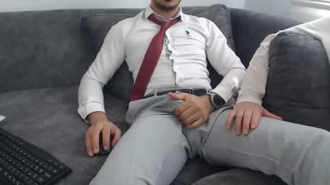 dirtyybooyy77 online show from April 2026 10:09:02 AM