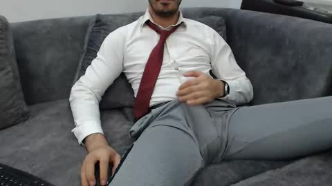 dirtyybooyy77 online show from June 2026 10:44:02 PM