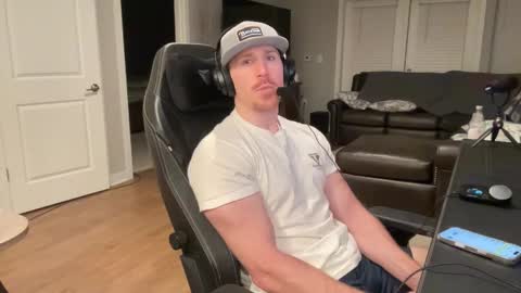 JustinDulgeXXX online show from February 2025 04:36:02 AM