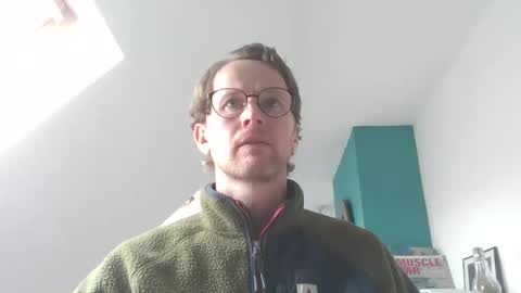 Snapshot of discovery_99 chatting on October 2025 12:34:02 PM discovery_99 online show from October 2025 12:34:02 PM