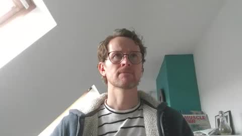 Snapshot of discovery_99 chatting on November 2025 02:05:02 PM discovery_99 online show from November 2025 02:05:02 PM