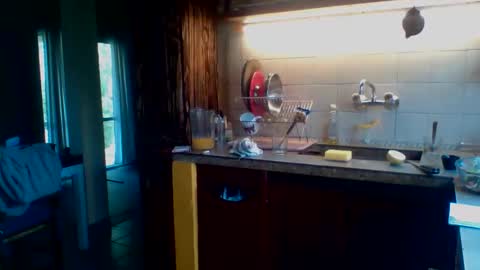 Snapshot of discretopasivo chatting on October 2025 12:28:01 PM discretopasivo online show from October 2025 12:28:01 PM