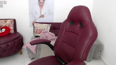 Diva online show from February 2025 01:49:02 AM