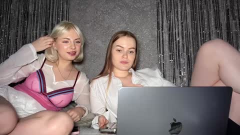 Hannah online show from December 2024 12:08:01 AM