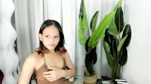 Crystal mae online show from March 2026 06:50:02 AM