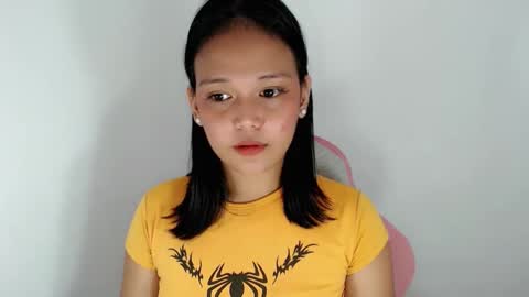 Snapshot of divinegoddness chatting on May 2026 02:23:01 PM Crystal mae online show from May 2026 02:23:01 PM