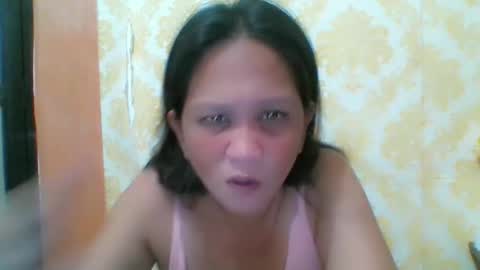 Snapshot of divinegrace10 chatting on May 2026 02:06:02 AM Divine Grace Close To Your Hear online show from May 2026 02:06:02 AM