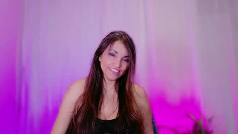 DivineLynn online show from January 2025 07:29:02 PM