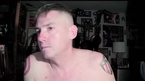 dix_handley_50 online show from October 2025 11:49:02 AM