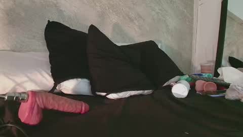 Sofia  online show from February 2026 01:59:01 PM