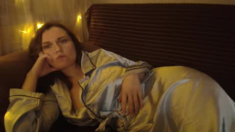 Dixiemiller online show from February 2025 03:15:02 AM