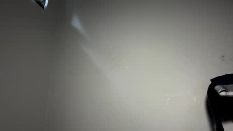 Snapshot of dixkzilla chatting on February 2025 10:02:02 PM dixkzilla online show from February 2025 10:02:02 PM