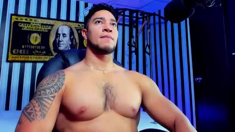 Dixon online show from March 2025 10:42:01 PM