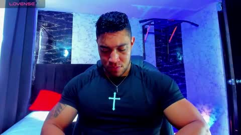 Snapshot of dixon_ray_ chatting on February 2026 09:49:01 PM Dixon online show from February 2026 09:49:01 PM