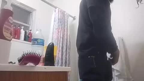 dixonbird41 online show from February 2026 07:34:02 AM