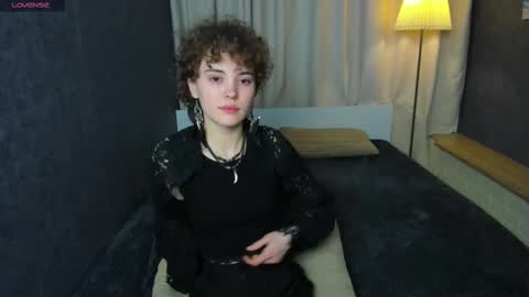 Dizer online show from February 2025 06:43:01 PM