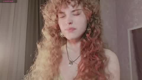 Snapshot of dizer_clop chatting on May 2026 08:25:02 PM Dizer online show from May 2026 08:25:02 PM