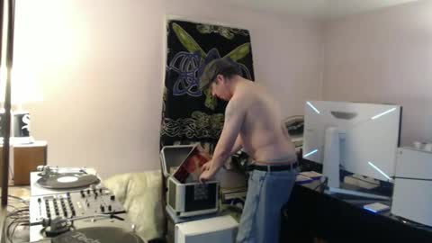 Snapshot of dj_sublime chatting on March 2026 08:09:02 AM dj_sublime online show from March 2026 08:09:02 AM