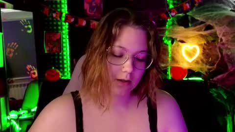 Jenia online show from October 2025 08:04:02 AM