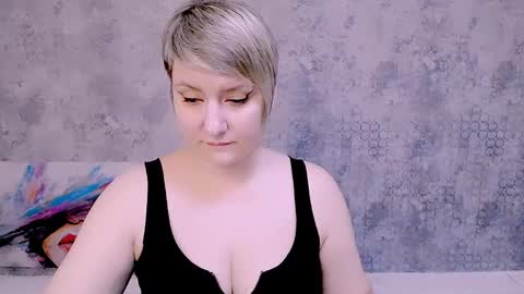 djullia online show from March 2025 12:15:01 PM