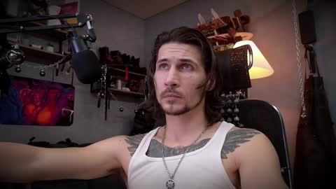 Snapshot of dl_raven chatting on January 2025 05:33:01 PM Silverhand online show from January 2025 05:33:01 PM