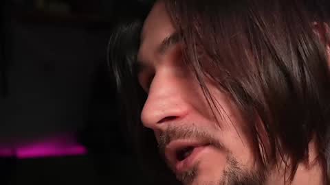 Snapshot of dl_raven chatting on January 2025 09:34:01 AM Silverhand online show from January 2025 09:34:01 AM