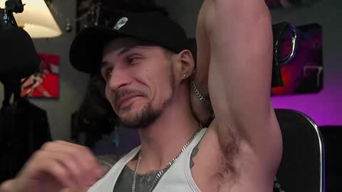 Snapshot of dl_raven chatting on January 2025 04:19:02 PM Silverhand online show from January 2025 04:19:02 PM