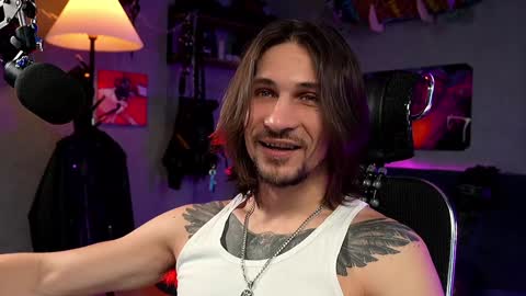 Snapshot of dl_raven chatting on February 2025 06:22:02 AM Silverhand online show from February 2025 06:22:02 AM