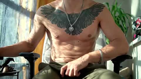 Snapshot of dl_raven chatting on September 2025 06:24:02 AM Silverhand online show from September 2025 06:24:02 AM