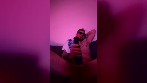 Azier online show from April 2026 01:27:01 AM