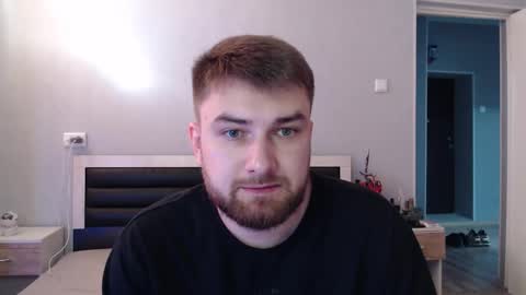 do_you_feel_pain online show from October 2025 09:33:01 AM