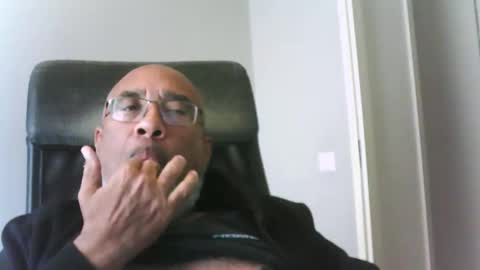 dofrank969 online show from November 2025 09:54:02 AM