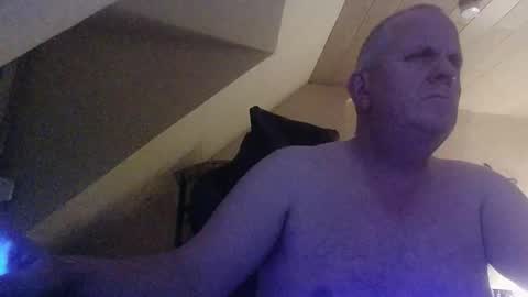 doggy2629 online show from December 2025 04:58:02 PM