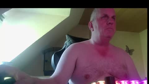 Snapshot of doggy2629 chatting on June 2026 07:51:01 AM doggy2629 online show from June 2026 07:51:01 AM