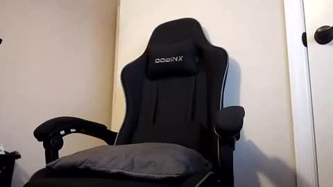 Steve online show from September 2025 02:01:02 AM