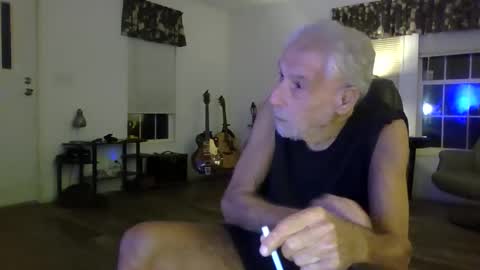 dogluc7 online show from January 2025 01:49:01 AM