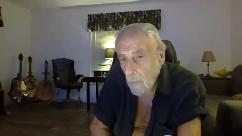 dogluc7 online show from March 2025 01:26:01 AM