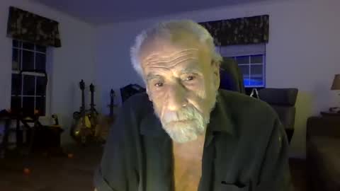 dogluc7 online show from March 2025 11:56:02 PM