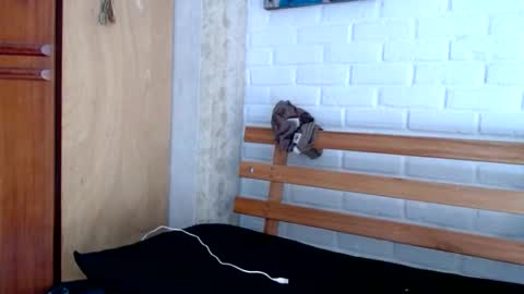 Snapshot of dogtattoo77 chatting on October 2025 11:11:02 AM dogtattoo77 online show from October 2025 11:11:02 AM