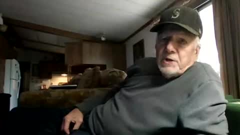 Snapshot of doingmyself69 chatting on November 2025 08:57:01 PM doingmyself69 online show from November 2025 08:57:01 PM