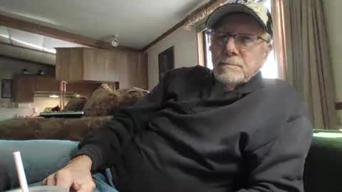 Snapshot of doingmyself69 chatting on February 2026 11:01:02 PM doingmyself69 online show from February 2026 11:01:02 PM